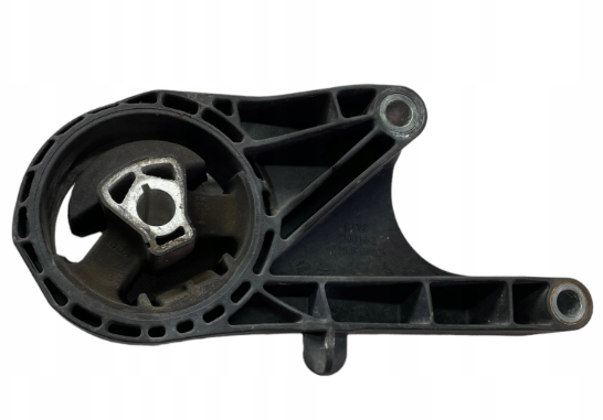 Chevrolet Cruze 1.6 Ön Motor Kulağı İthal